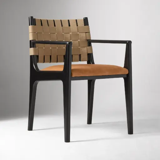 UMBLO ARM CHAIR