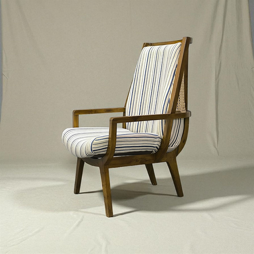 COASTAL CANE LOUNGE CHAIR